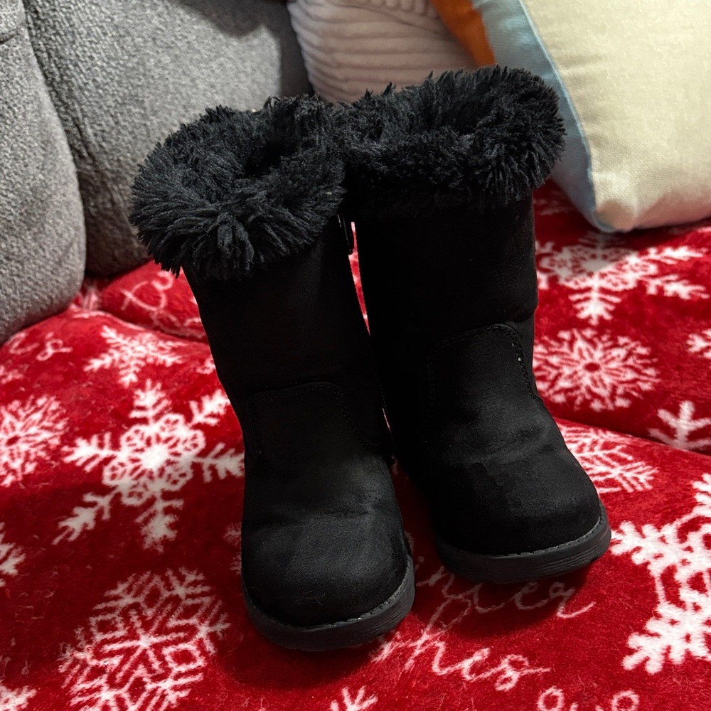 Cozy Black Kids Boots